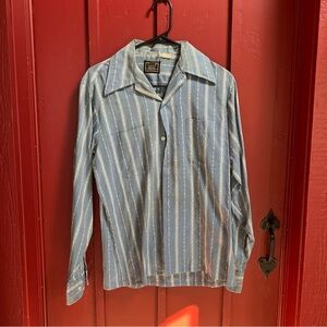 Vintage 1960’s button tee